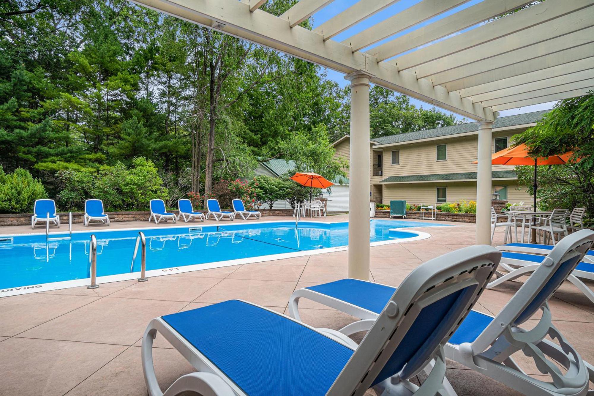 Howard Johnson By Wyndham Traverse City Eksteriør bilde